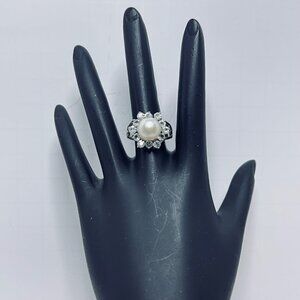 Silver Tone Statement Ring W/ Large Faux Pearl & Rhinestones Size 5 (425-1-2)